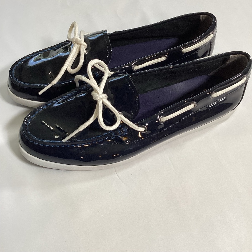 Cole Haan Nantucket Camp Navy Patent Leather Boat Shoes Size 10